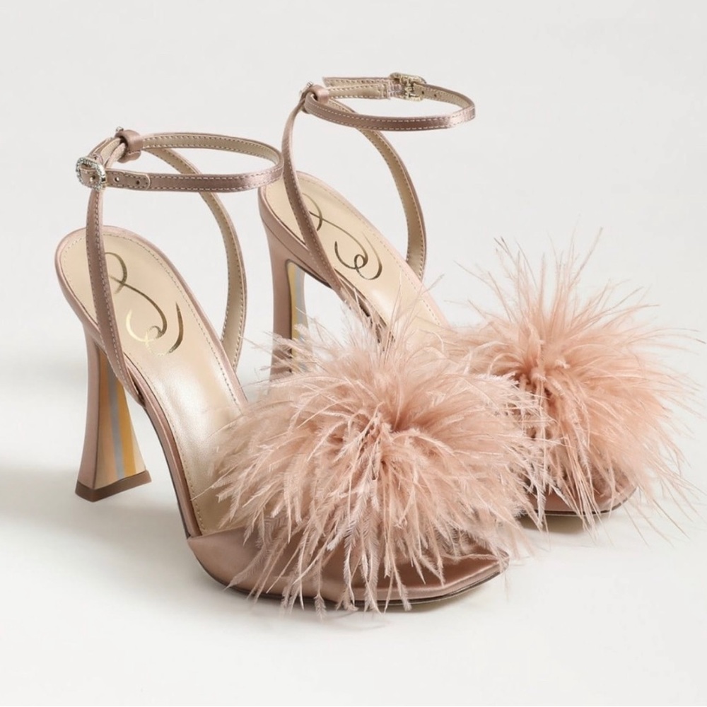 Feather toe heels